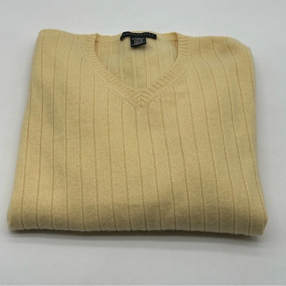 Geoffrey Beene Mens L V-Neck‎ Ribbed Knit 100% Cashmere Sweater Yellow